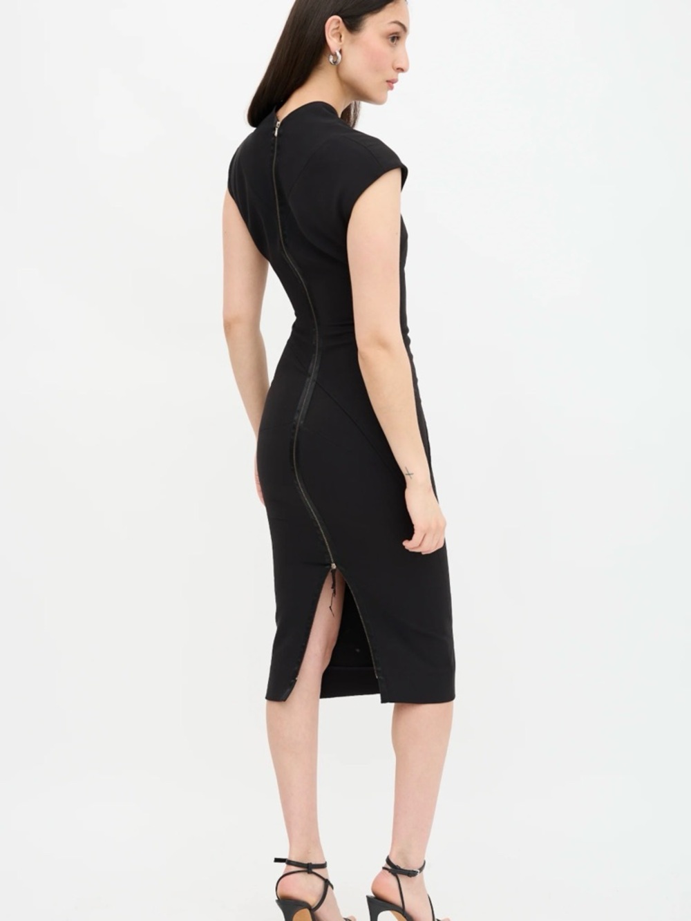 Victoria Beckham
Silk & Wool Panelled Dress - Picture 4 of 9